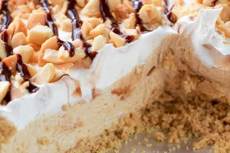close up of peanut butter pie recipe with graham cracker crust