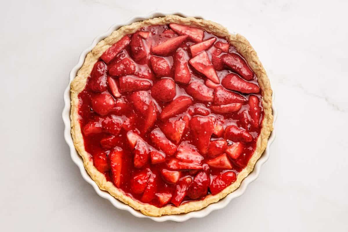 No bake strawberry pie.