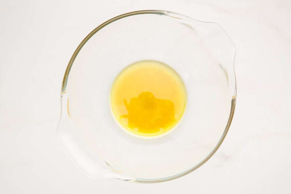 Bowl of vinaigrette.