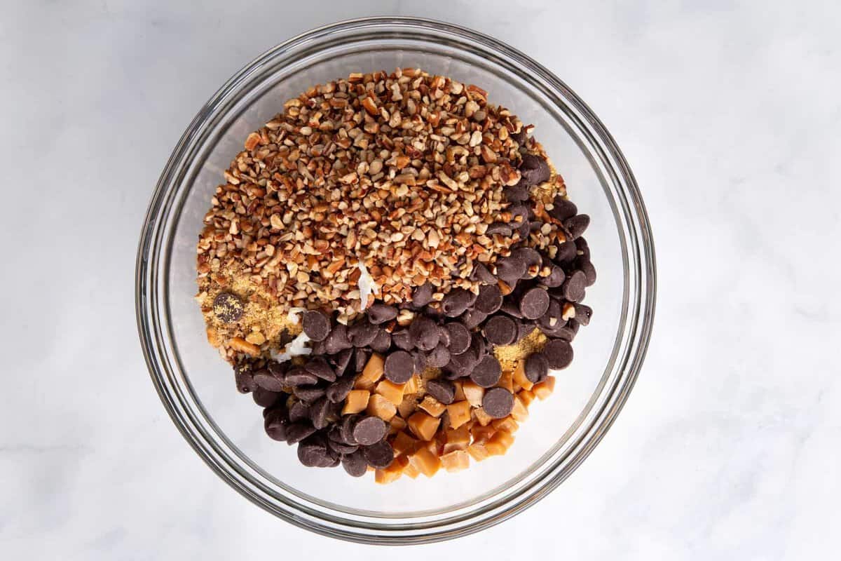Ingredients for Texas trash pie in bowl.